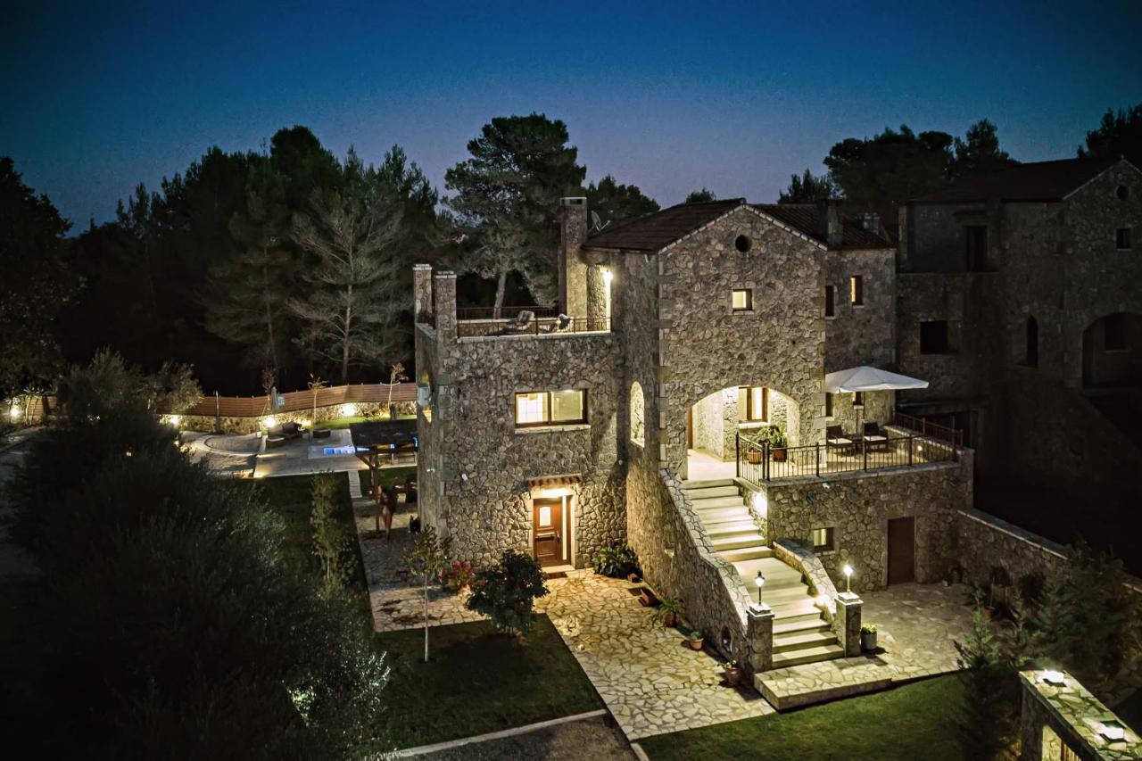 Filia Stone Villa Gouvia Buitenkant foto