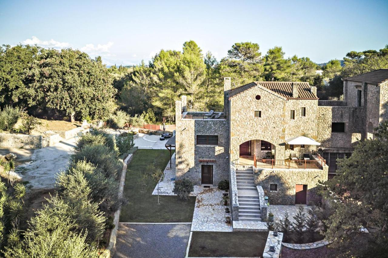 Filia Stone Villa Gouvia Buitenkant foto