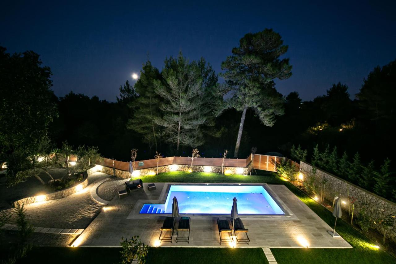 Filia Stone Villa Gouvia Buitenkant foto